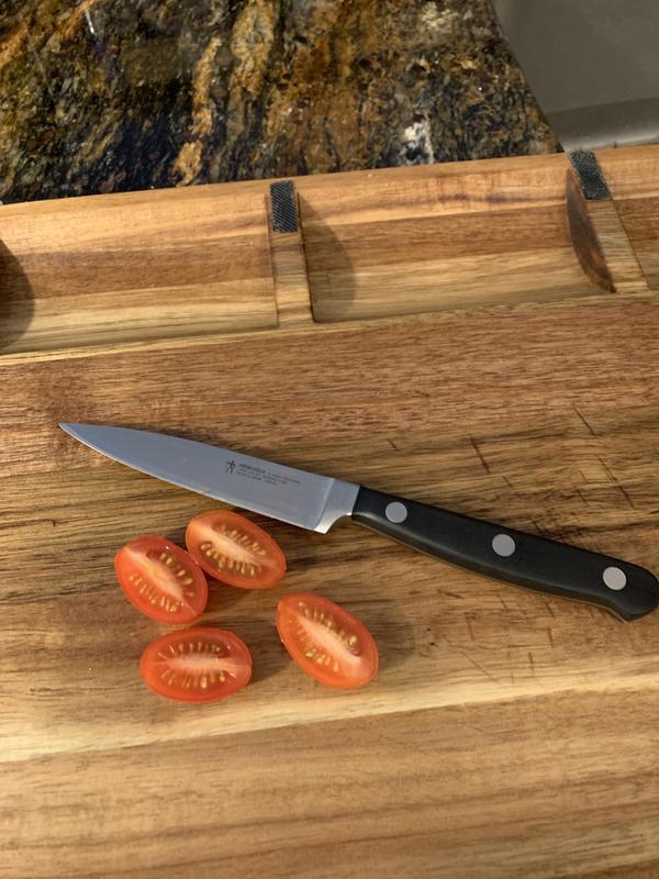 Clean slice of my tomato’s.