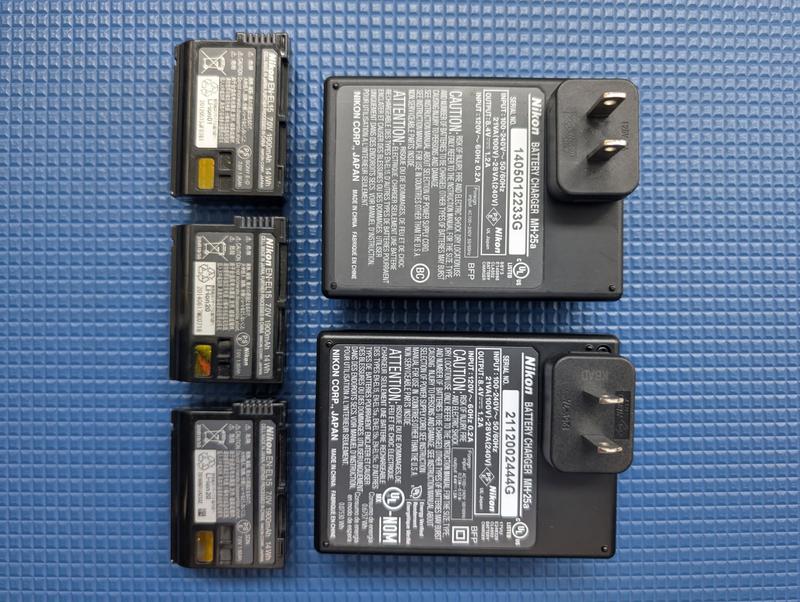 Caricabatteria Nikon MH-25a Originale - Per Batterie EN-EL15, EN-EL15a, EN-EL15b