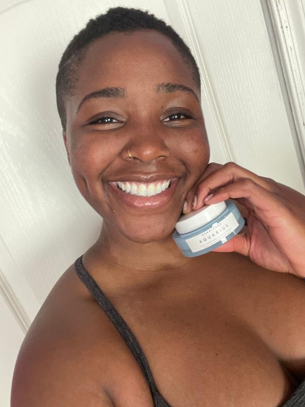 Customer photo for "GOT OILY/COMBO SKIN? LOOK NO FURTHER!"