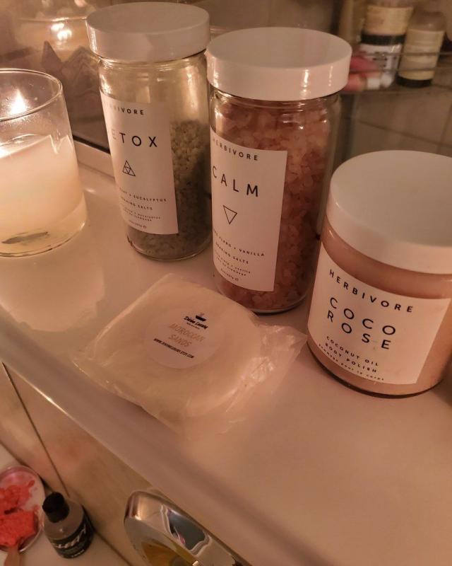 Customer photo for "Staple bath product!"