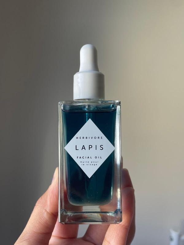 Customer photo for "Keeps my face well moisturized"