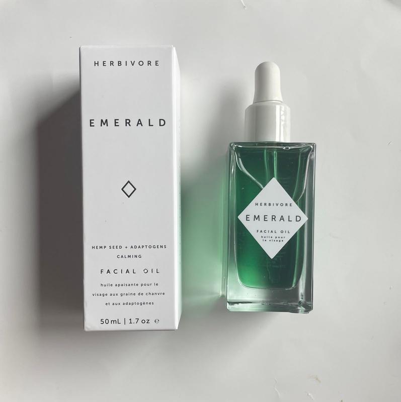 Customer photo for "Calm and hydrated skin"