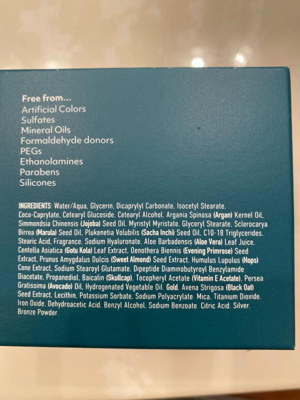 Herla cream with 24k gold