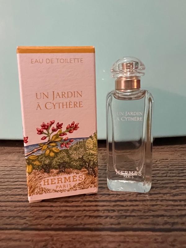 シテールの庭　HERMES UN JARDIN À CYTHÈRE 100ml Un Jardin a Cythere Eau de toilette - 1.69 fl.oz | Hermès USA