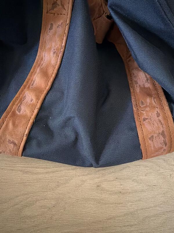 Customer photo for "Faux leather strap peeling"