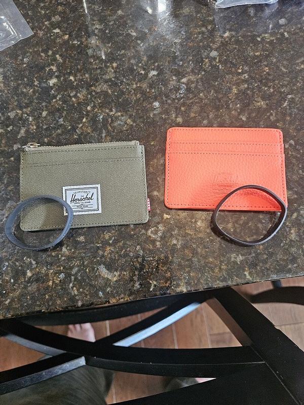 Review Thumbnail Image 0 352139865