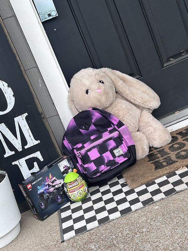 Review Thumbnail Image 0 383458292