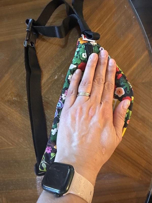 Review Thumbnail Image 0 352086697