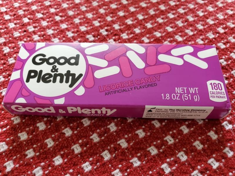 GOOD & PLENTY Licorice Candy, 80 oz bag