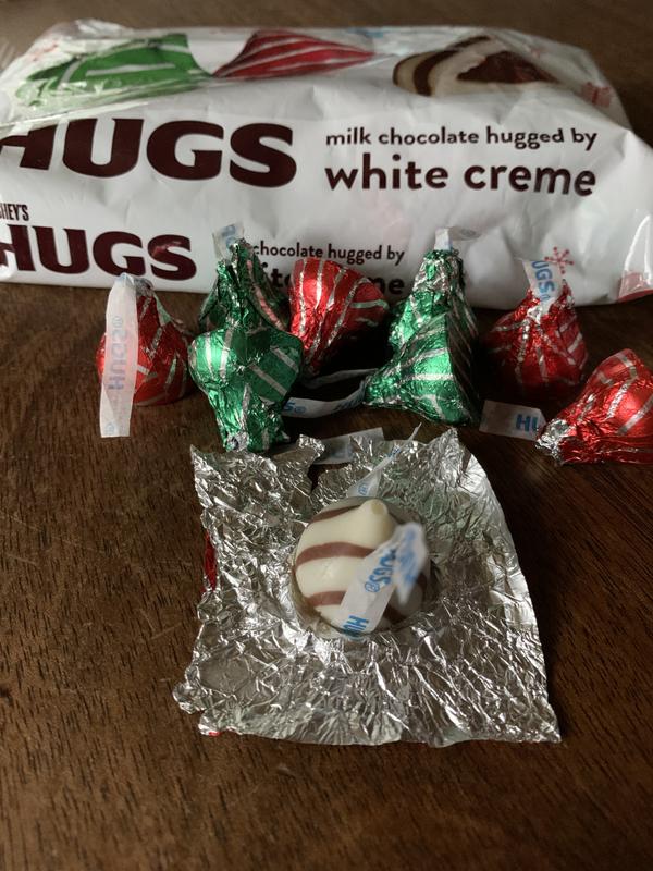 HERSHEY'S KISSES HUGS Milk Chocolate White Creme Swirl 10.6