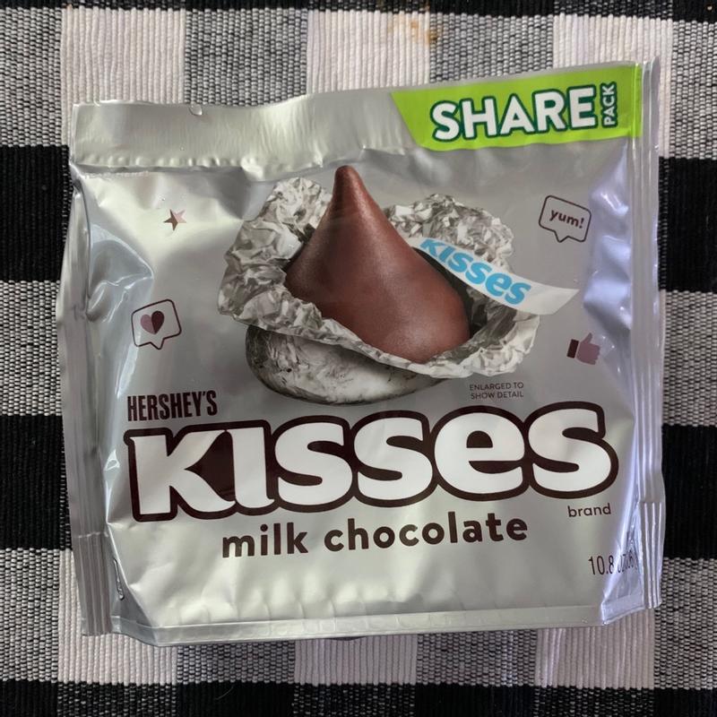 HERSHEY'S KISSES and HUGS Assorted Milk Chocolate and White Creme Candy,  Individually Wrapped, 15.6 oz, Family Pack