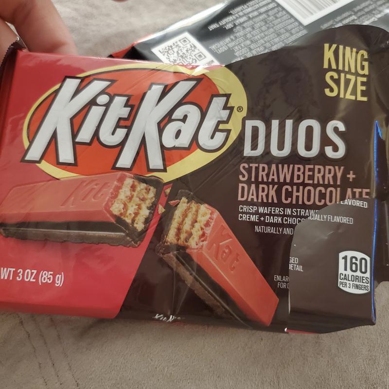 Order Kit Kat Duos Strawberry + Dark Chocolate Today