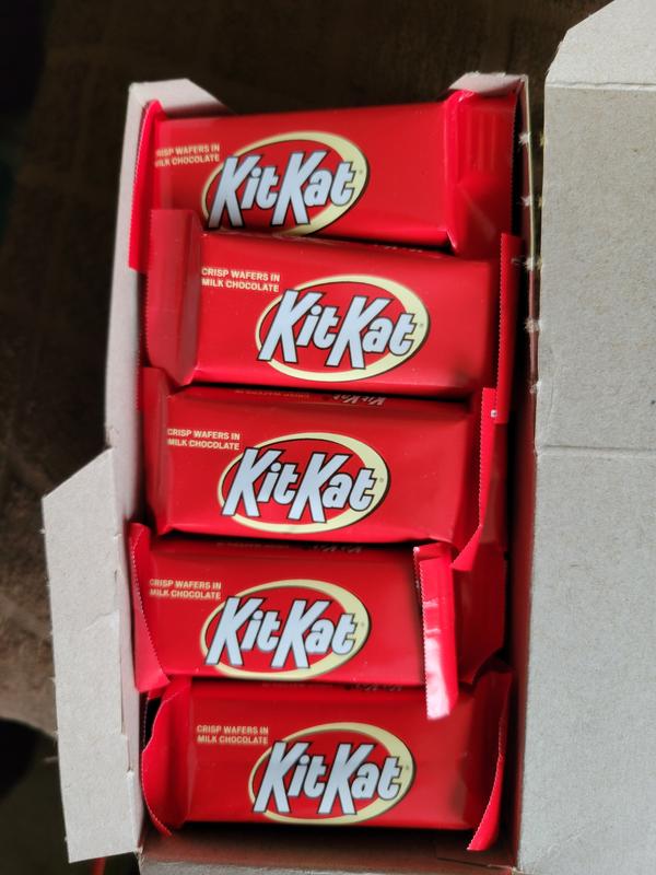 KIT KAT - KIT KAT, Chocolate Candy, Milk Chocolate, Wafer Bars, Halloween  Candy, Snack Size (20.1 oz), Shop