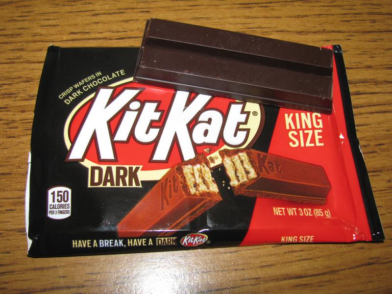 KIT KAT Dark Chocolate Snack Size, Halloween Wafer Candy Bars Bag, 9.8 oz