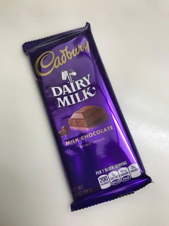 CADBURY DAIRY MILK Milk Chocolate Candy, Movie Snack, 3.5 oz Bar