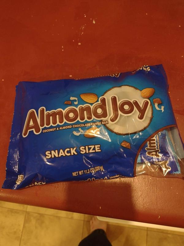 Almond Joy Candy Bar, Coconut & Almond Chocolate - 1.61 oz