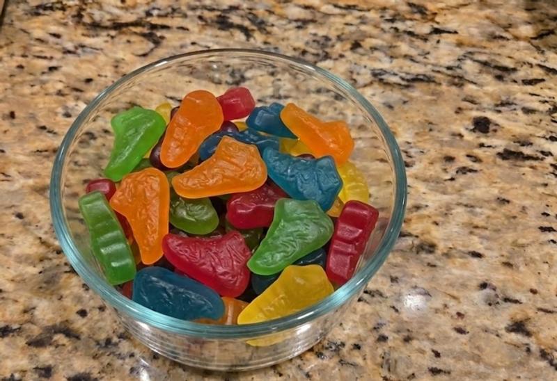 SHAQ-A-LICIOUS XL Gummies Sneakers Fruit Flavors Candy, 11.8 oz bag