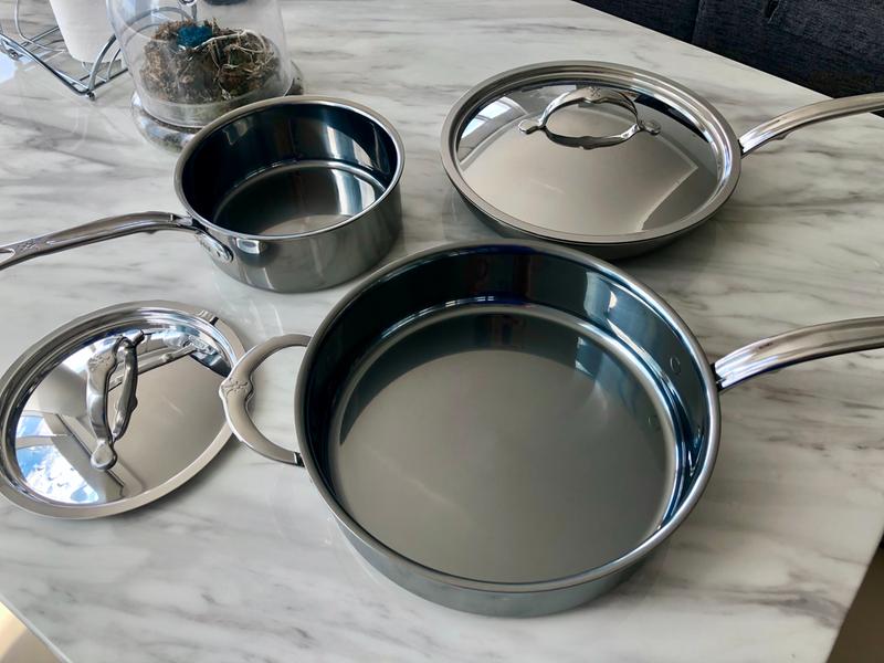 Chrome like finish, very stylish and beautiful to look at