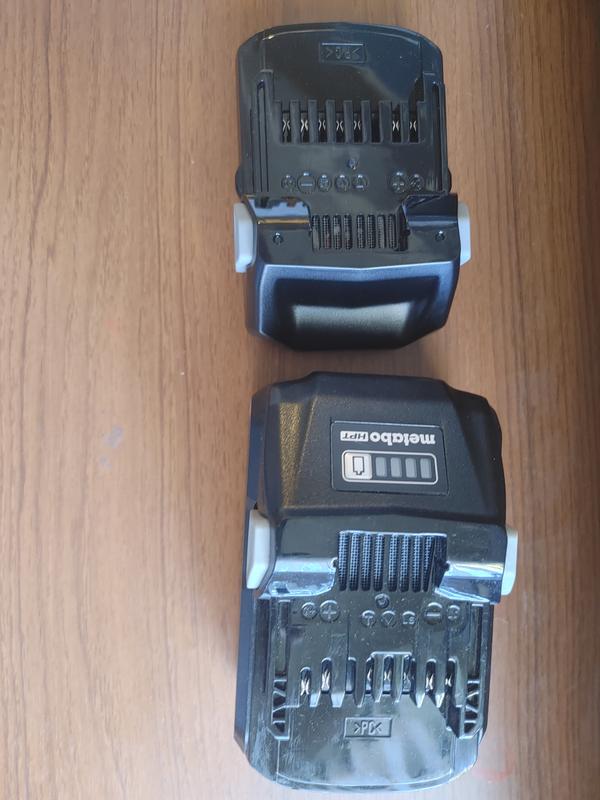 Size of 18v pack compared to 36v Multivolt pack