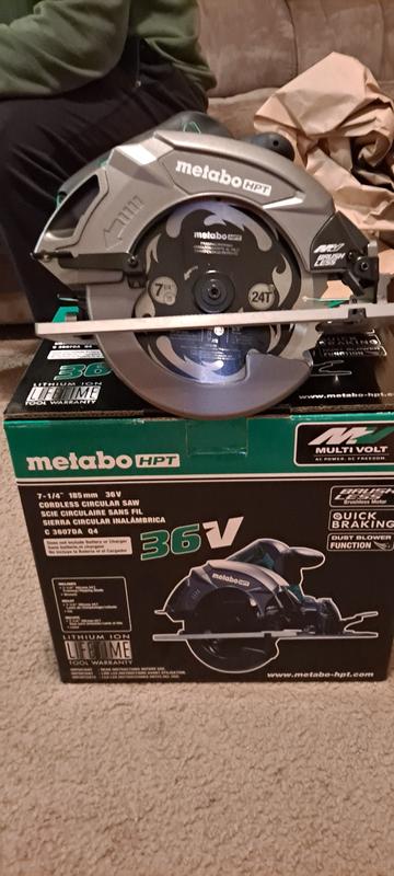 Metabo HPT MultiVolt 36-volt 7-1/4-in Brushless Hybrid Cordless and Corded  Circular Saw in the Circular Saws department at