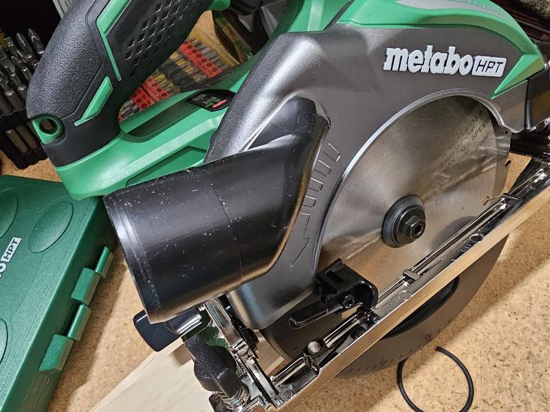 Optional Dust Extraction Attachment