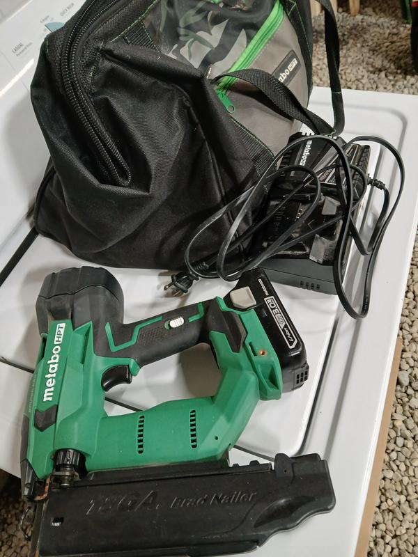 Love this 18 gauge Brad nailer