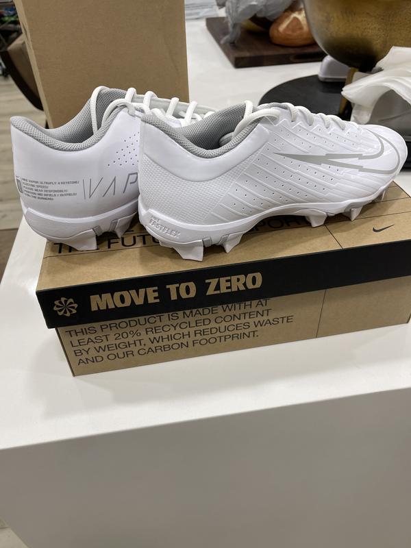 Nike Jeter Lux Men's Baseball Cleats, By Nike in White for Men