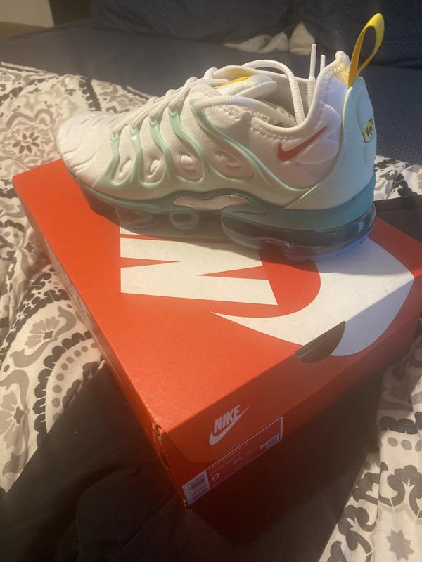 vapor max plus size 7