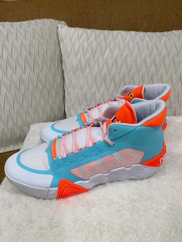 New Balance Kawhi 2 Ocean Blue Men's Basketball Shoe - Hibbett