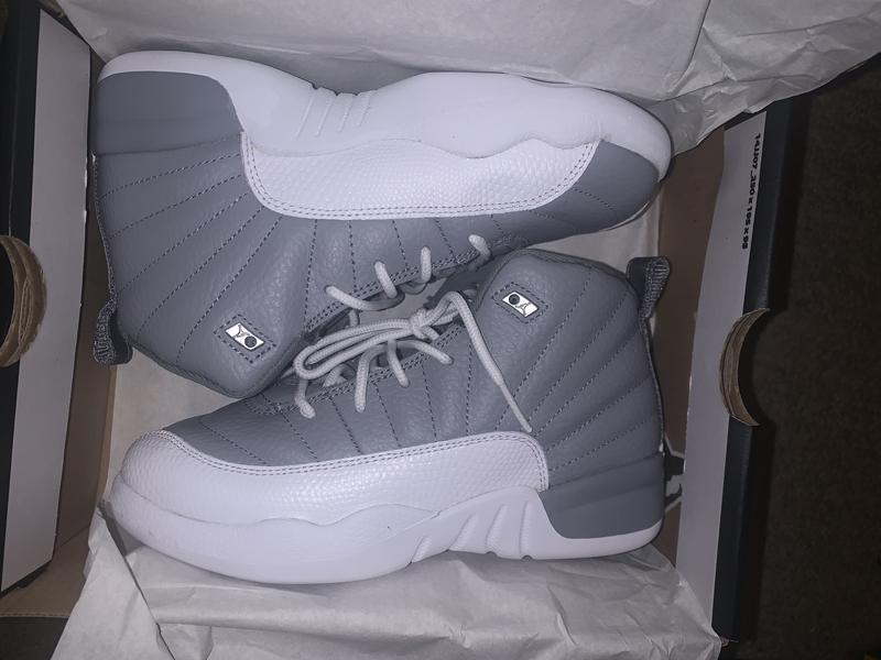 Nike Air Jordan 12 Retro - Stealth/Cool Grey/White • Price »