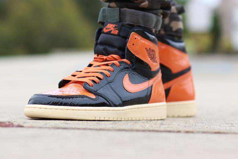 shattered backboard 1.0 on feet