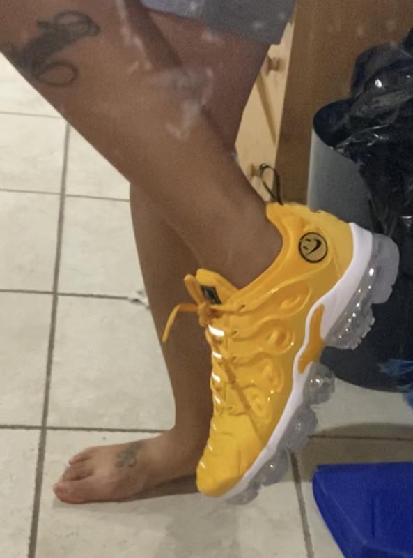 vapor max plus yellow