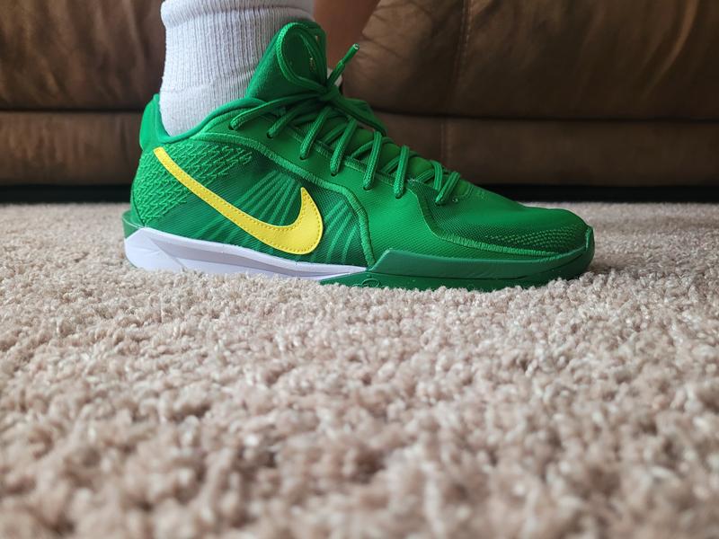 Cushlon Foam Basketball Shoe Nike Sabrina 2 Oregon | Hibbett