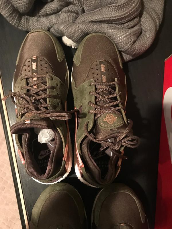 olive green and rose gold huaraches