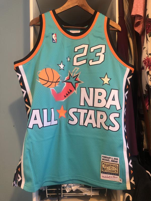 Mitchell & Ness Men's Michael Jordan 1996 All Star Game Authentic Jersey, Teal, Size: Small