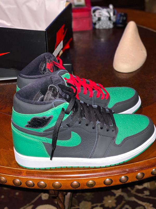 pine green jordan 1 red laces