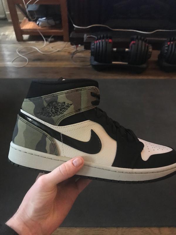 camo jordan 1s