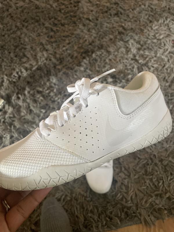 Nike girls orders cheer shoes