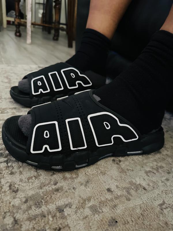 Uptempo negros best sale