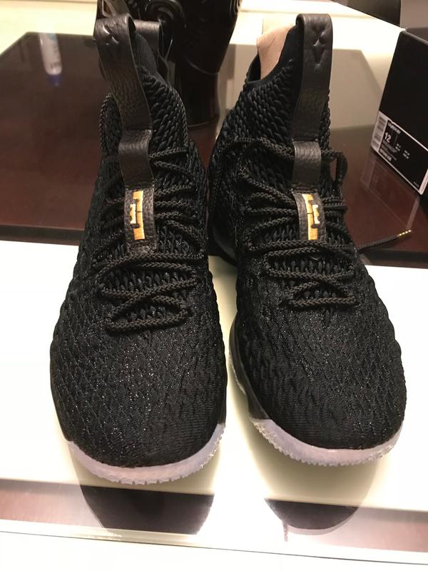 lebron 15s black and gold