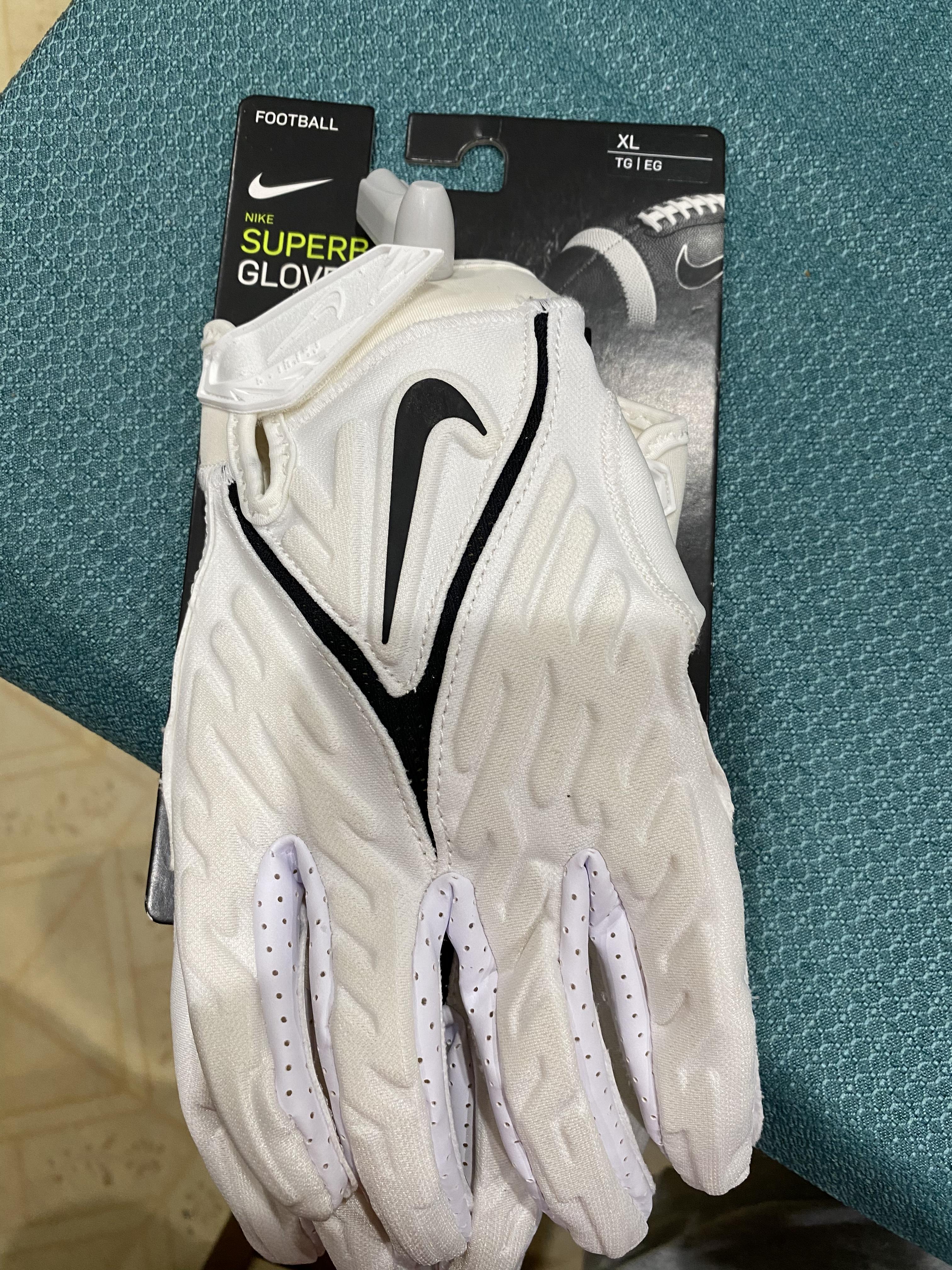 385cf817-d384-5fdd-8e22-