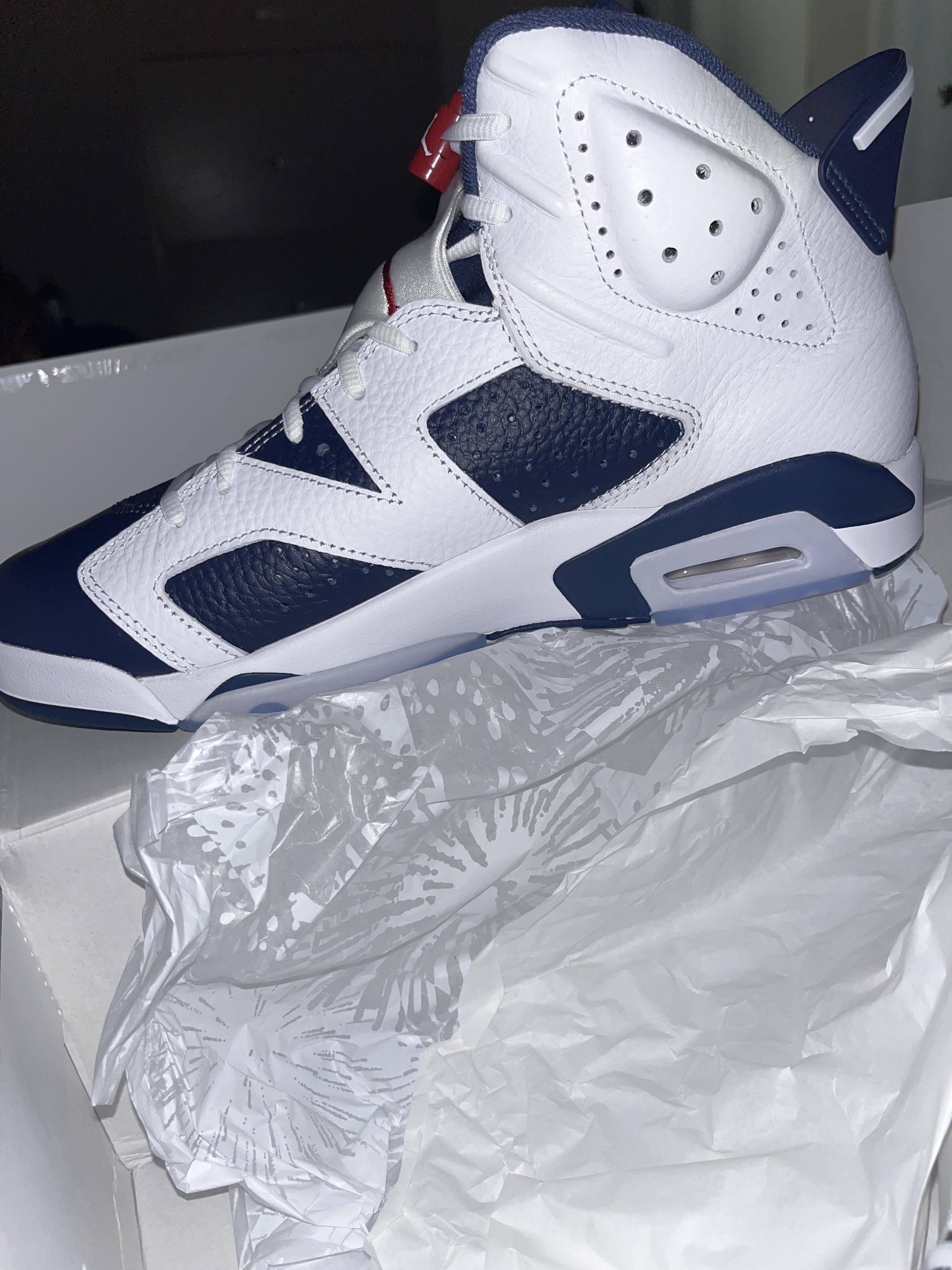 Jordan 6 Retro 