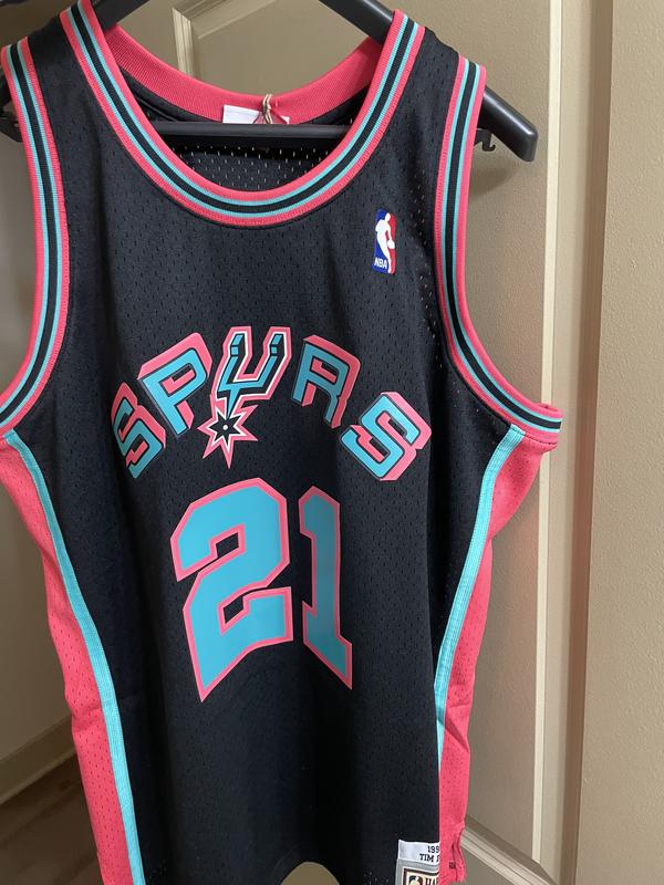 Mitchell & Ness Reload Swingman Tim Duncan San Antonio Spurs 1998-99 Jersey