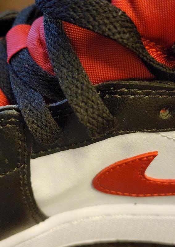 AIR JORDAN 1 MID 'BLACK/FIRE RED-WHITE' – Superkicks