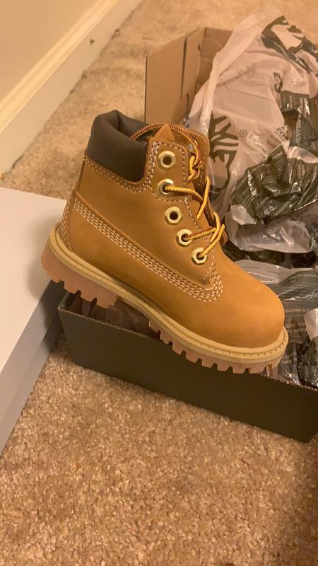 Baby timberlands clearance size 4