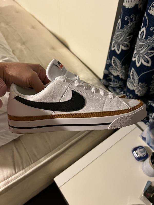 Nike Womens Court Legacy, White/Desert Ochre/Team Orange/Black, 6 :  : Clothing, Shoes & Accessories