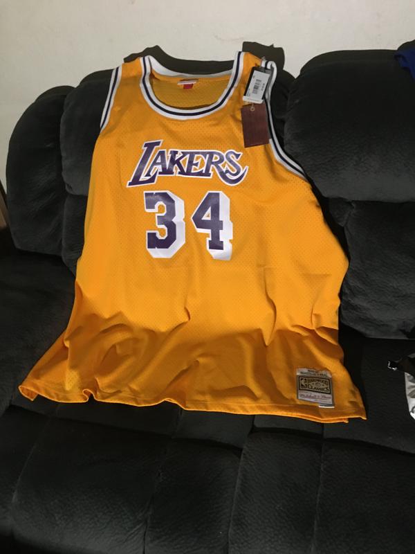 Mitchell & Ness Men's Los Angeles Lakers Shaquille O'Neal Spray Paint  Swingman Jersey - Hibbett