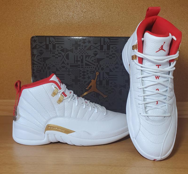 hibbets jordan 12