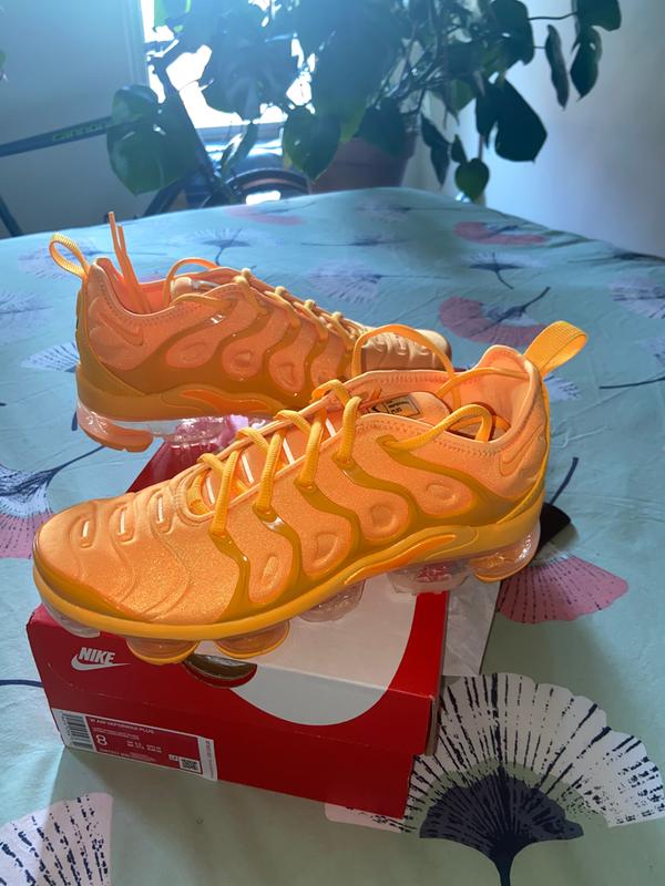 womens vapormax plus laser orange