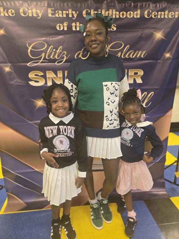 adidas Originals Girls' Leather Low Top Casual Shoes - Navy